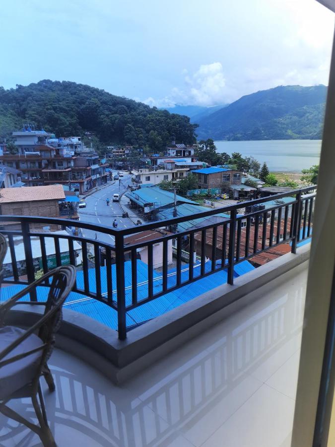 Hôtel The Eagle Zone à Pokhara Extérieur photo